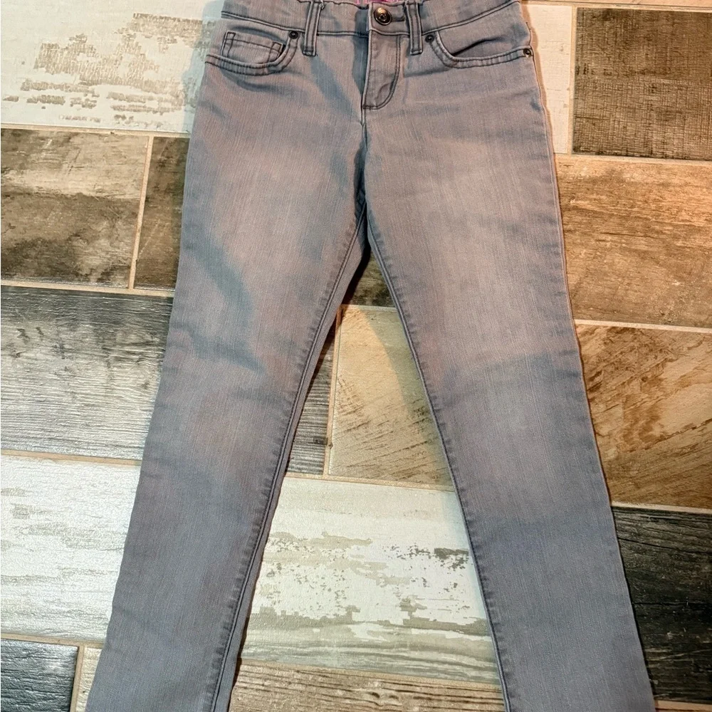 The Children’s Place Girl’s Skinny Jeans in Gray